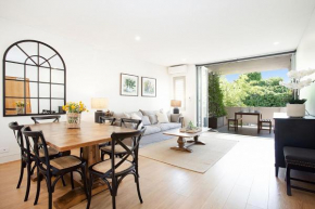 Bellevue Beauty, Sydney